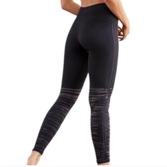 Free People Movement Barely There Leggings & Top Set in Washed Electric Sunset - Picture 4 of 12